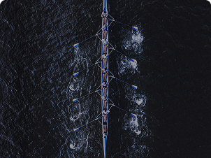 Équipe d'aviron vue du ciel