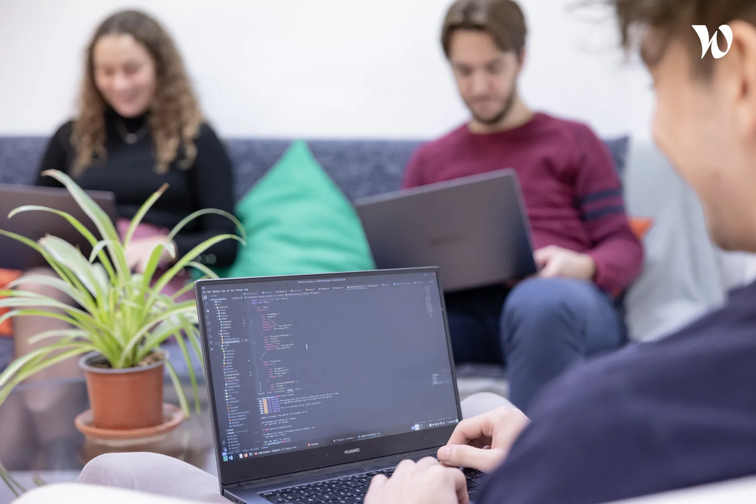 Agence web mobile e-commerce et devOps Hello Pomelo
